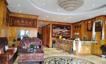 Luqu Xiangrui Hotel