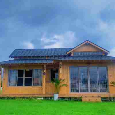 Yongxiu Banxiang Huatian Homestay Hotel Exterior