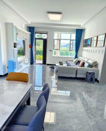 Veterans' Homestay Отели в г. Чугучак