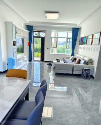 Veterans' Homestay 타청시 호텔