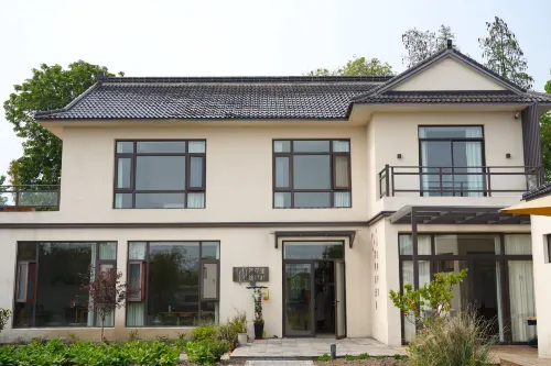 Luhuali Xuweicun Homestay Hôtels à : Xinghua