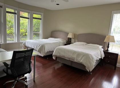 Vancouver UBC Big Villa