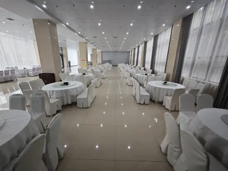 Heju·Tianyuan Отели в г. Цечжоу