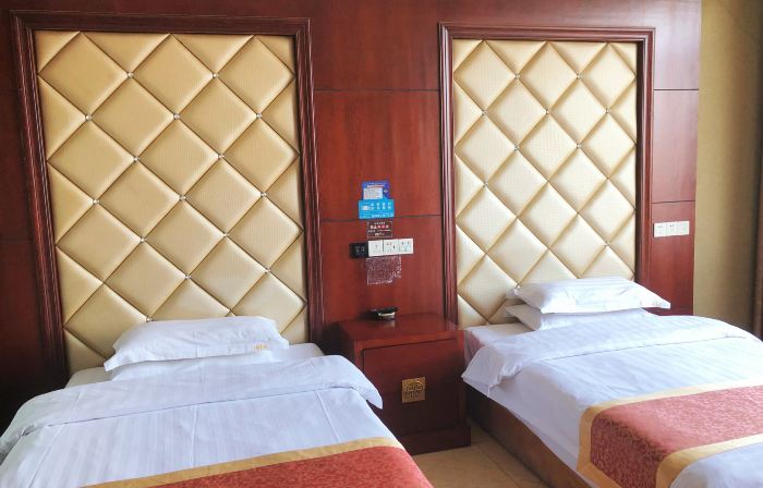 Ruichang Tinglan Holiday Hotel