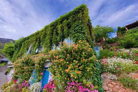 Tinghuatang Seaview Garden Inn