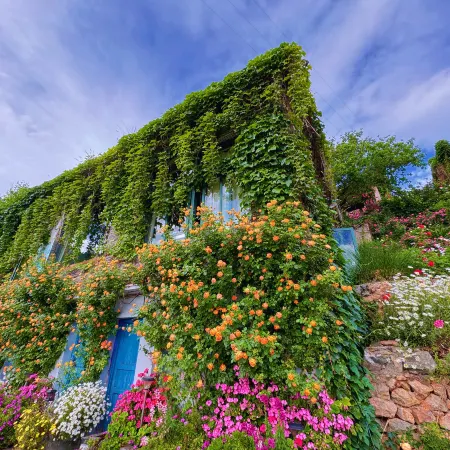 Tinghuatang Seaview Garden Inn