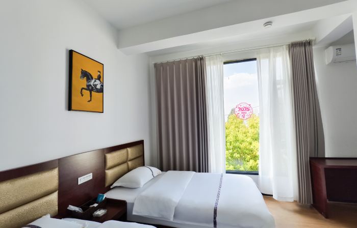 Chengjiang Jinfu Hotel