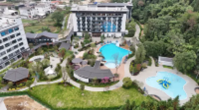 Lisong Yunyaogu Hot Spring Hotel