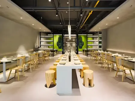 Elong  R.Yun（Xiushui Liansheng Plaza Store） Отели рядом с достопримечательностью «Qiushou Uprising Xiushui Memorial Hall»