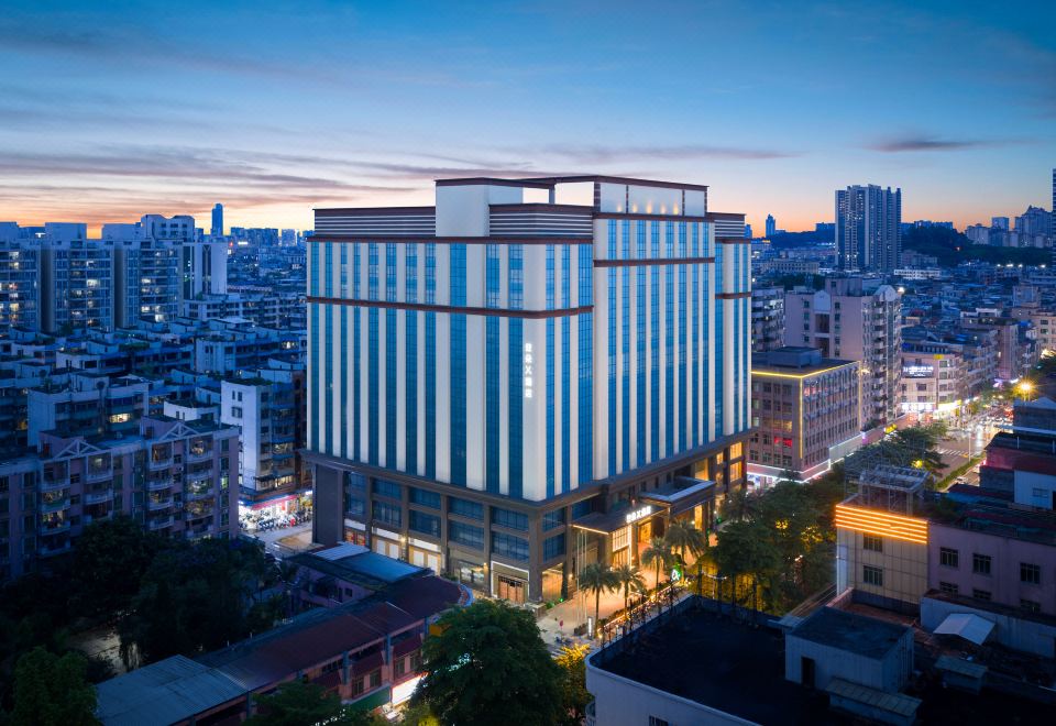 hotel overview picture