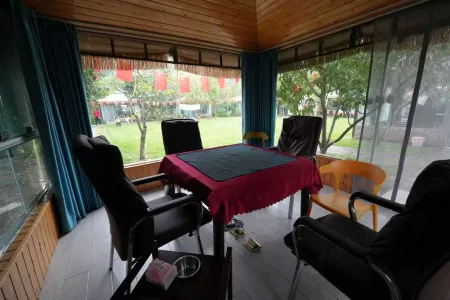 Flower Sea Fragrant Mountain Homestay