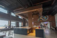 VELAN Blue Jelly Sea Hotel (Bluewhale Shipwreck) Hotels in Rongcheng