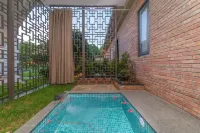 Yihe Lakeside Courtyard - con terme