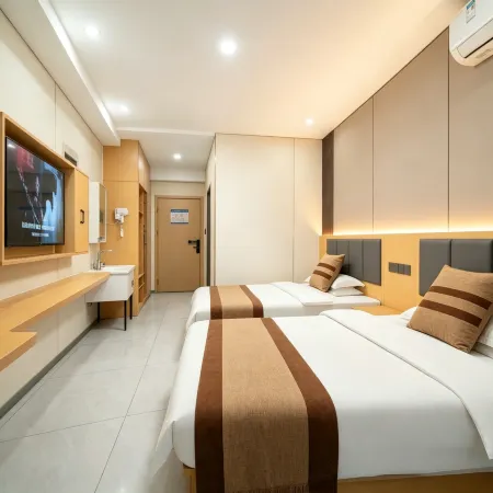 City Express Hotel (Dezhou East Station Station Front Square)