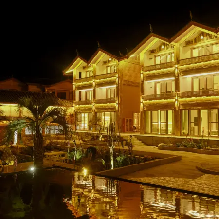 Lugu Lake Scenic Area Banshan Yundu Homestay