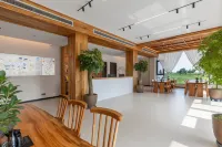 Shanyeli・Vale | Wabi-sabi Timber Smart Luxury Homestay (Baoquan Resort) - Parkering