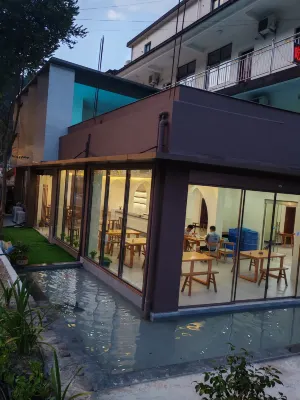 Xiqiaoyuan Chinese Inn - สระว่ายน้ำบนดาดฟ้า