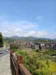 Jing Xi Qiao Hotei - Bergblick