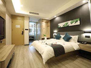Thank Intelligent Hotel (Zhengzhou Huayuan Road Zhengxuancheng Branch)