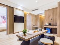 桔子酒店(深圳前海碧海湾店) - 豪华套房