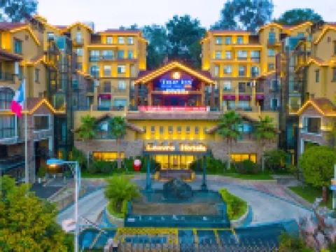 Guiyang Jinxi Hotel (Huaxi Park) Hotels near Huaxi District
