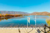 Jing Mo Bi Hu Hotel - Mountain view
