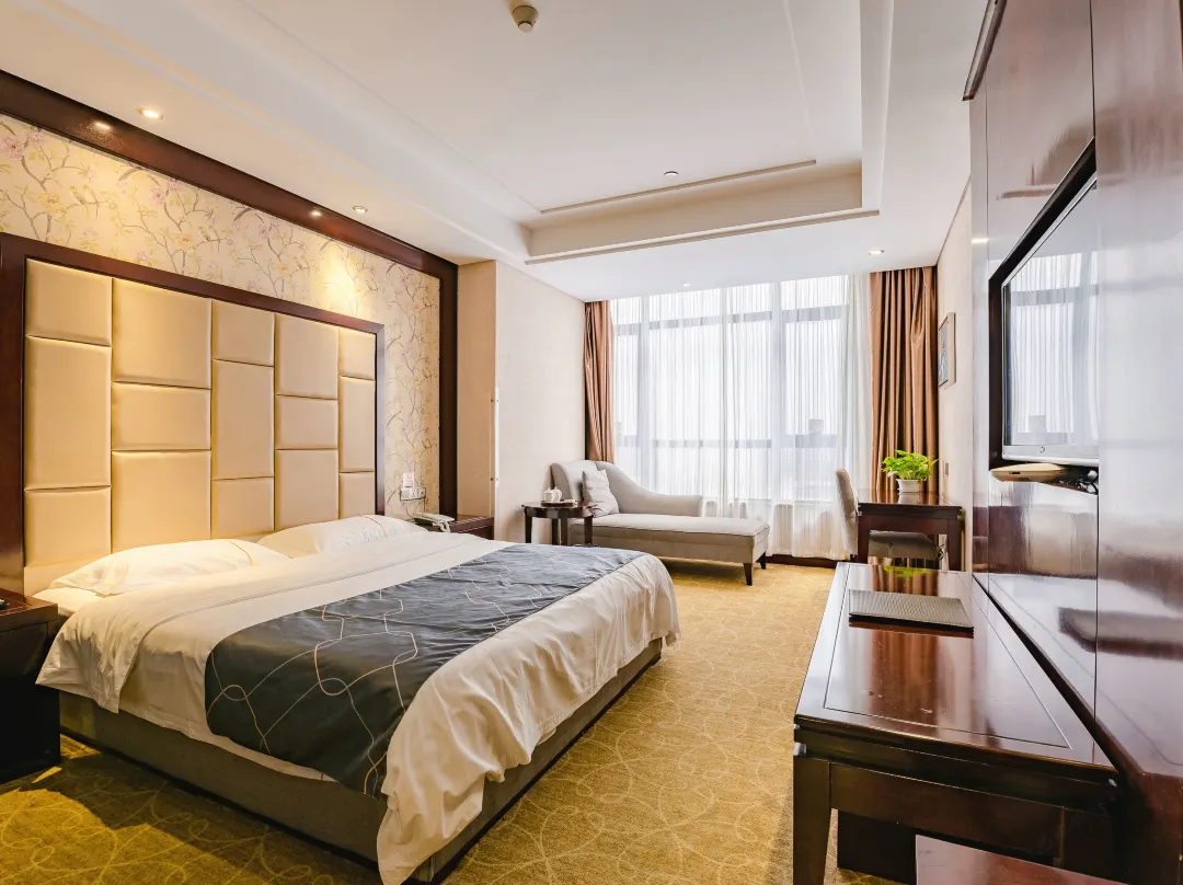 Huangguan Business Hotel - Xinyang