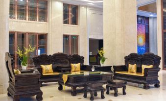 Baofeng International Hotel