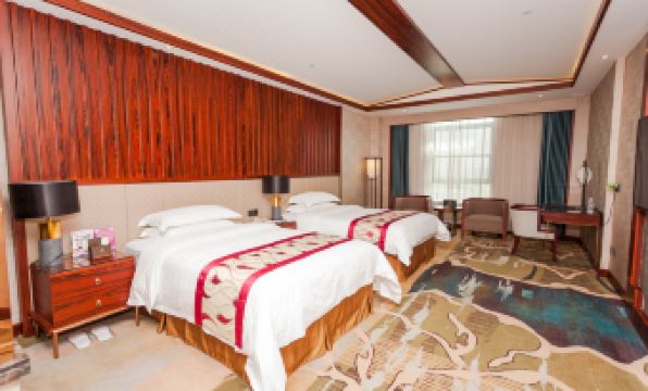 Shantou Jingyue Hotel