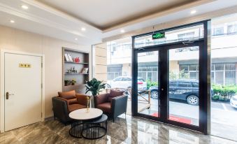 Lanaman Boutique Hotel (Aofan Center Store, 54 Square, Qingdao)