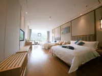 Chuanyanshan Holiday Hotel Hotels in Xupu