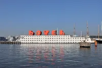 Botel Hotels in Amsterdam-Noord