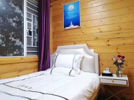 Tongqi Yunshe Holiday Villa (Heyuan Bavarian Manor Branch) Отели рядом с достопримечательностью «Spring Woods»