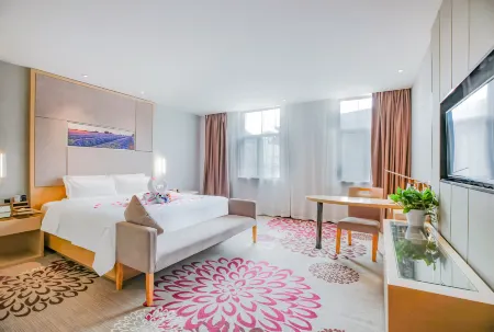 M Hotel (Guiyang Huaxi Park) Отели рядом с достопримечательностью «Pingqiao District»