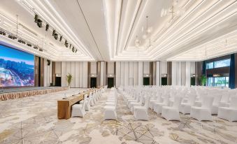 Grand Bay Hotel Chengdu