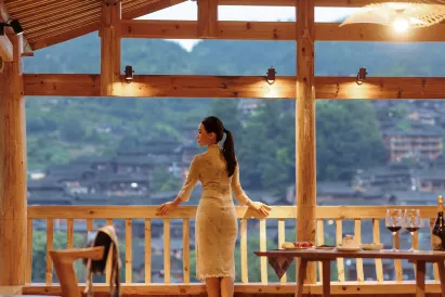 Chill vibes in the autumn is a beautiful place to stay with a view
