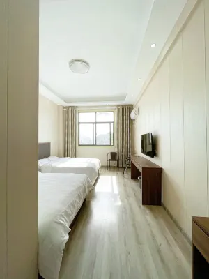 Jiugongshan Nature World Hotel Hotel a Jiugong Mountain