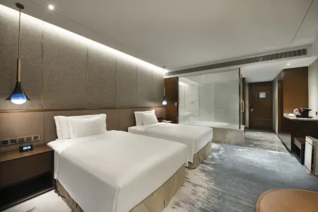 Grand Barony Qingdao Airport Hotel