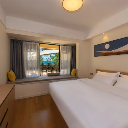 Fuxian Lake Ruichiman Vacation Apartment