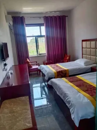 Jingbian Qishan Biyuan Homestay Отели рядом с достопримечательностью «The Wave Valley Scenic Area»