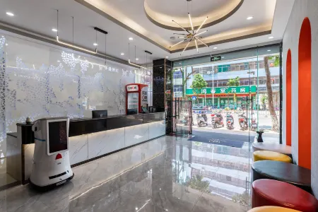 Ding'an Huasheng Smart Hotel (Ding'an Ancient City) Отели в г. Динань