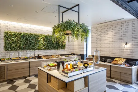 Tokyu Stay Shinjuku Eastside Отели рядом со станцией Сакурадзёсуй