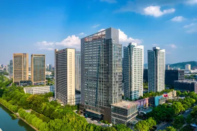 Atour Hotel Hangzhou Binjiang Baolongcheng Hotels near Jiangnan Xueyuan·Qiche College