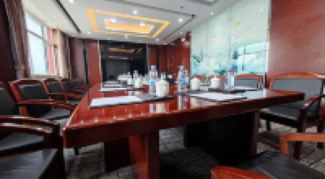 Ningxia Travel Investment Yuanfeng Hotel