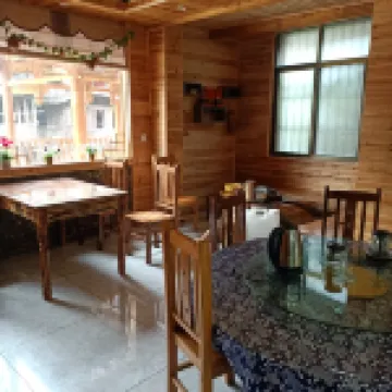 Sanjiang Xiyuan Chinese Inn