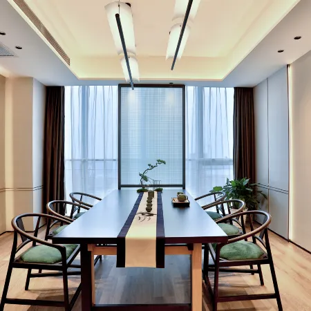 Longyou Oriental Wenlan Hotel