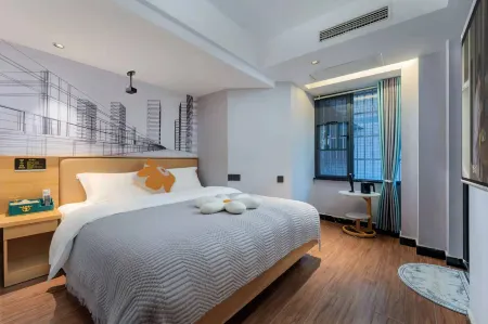 Chaomuxuan Hotel (Wuyi Square)