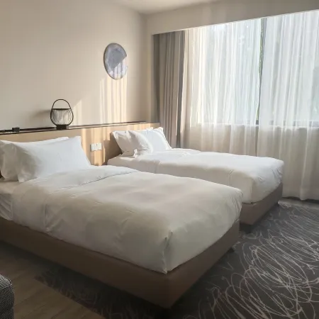 Four seasons aesthetic Hotel