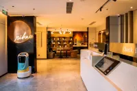 Xingyi Hotel (Beijing Temple of Heaven Dongmen Subway Station)