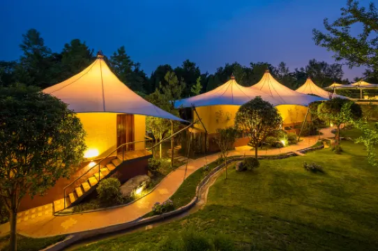 Chengdu Miaoxi Wild Luxury Resort Hotel